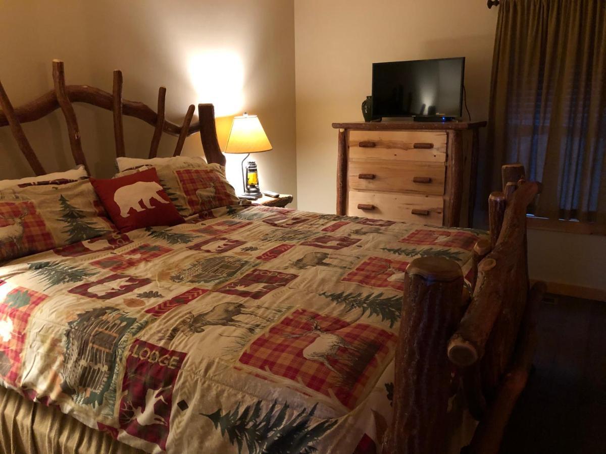 فيلا جاتلينبرجفي Love Nest Chalet المظهر الخارجي الصورة
